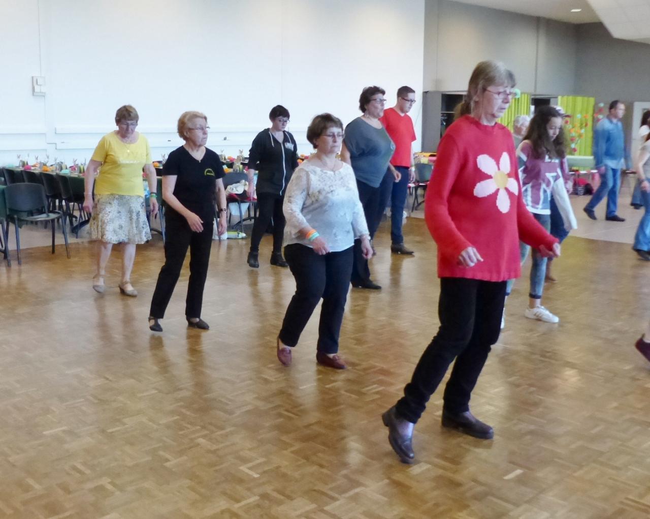 P1010733 (1400x1117)