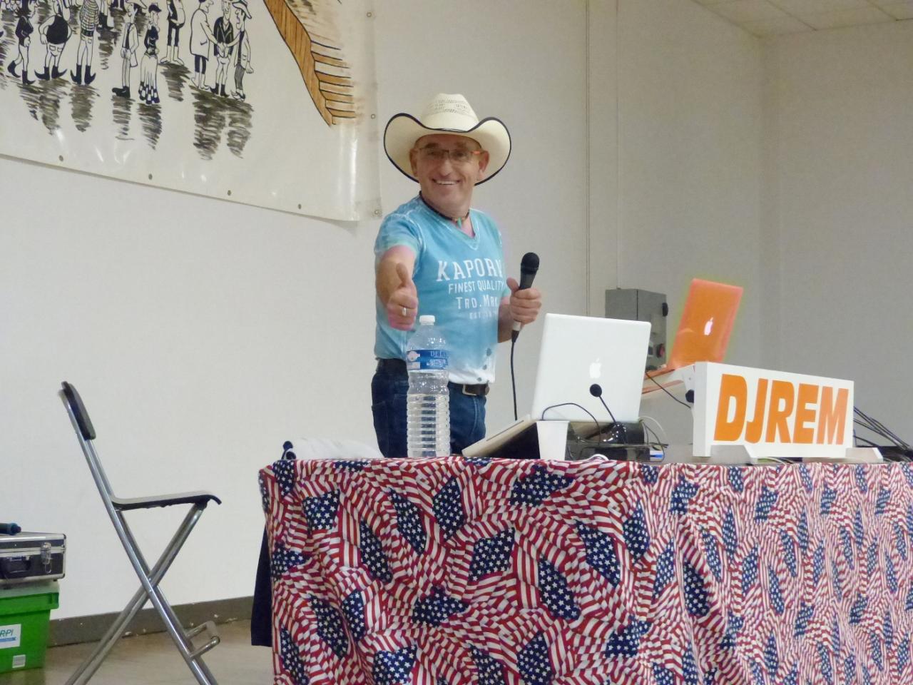 P1010933 (1400x1050)