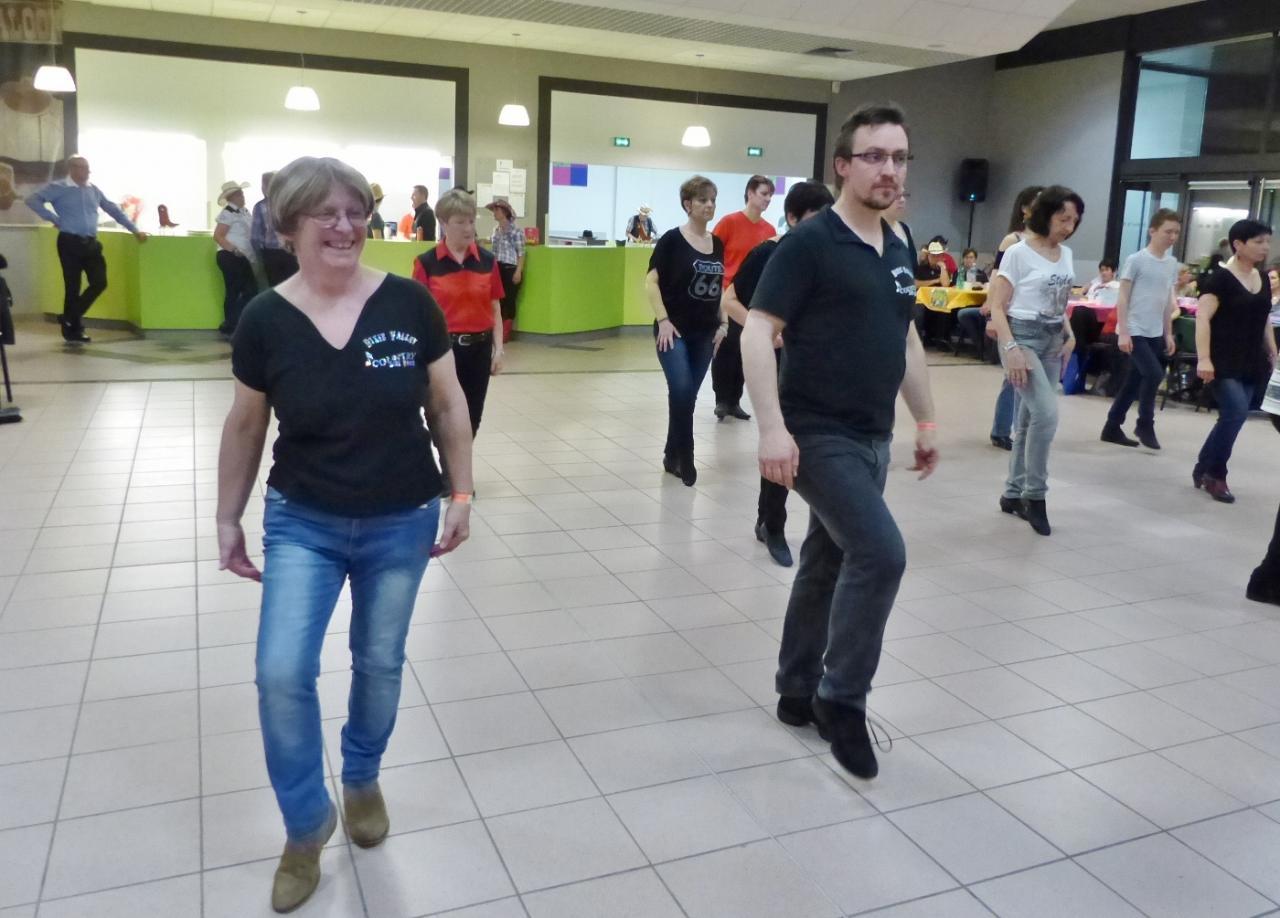 P1020284 (1400x1005)