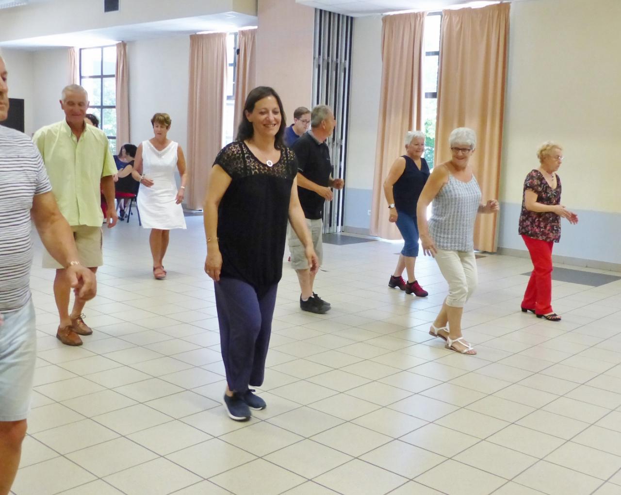 P1030836 (1400x1116)