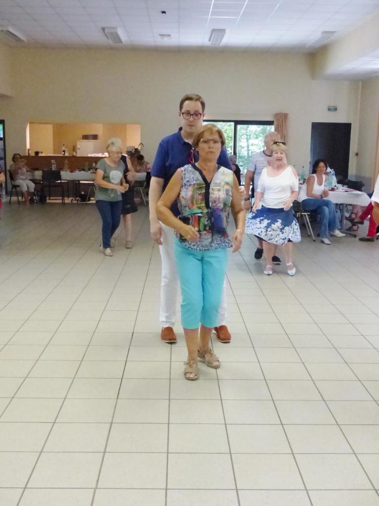 P1030923 (1050x1400)