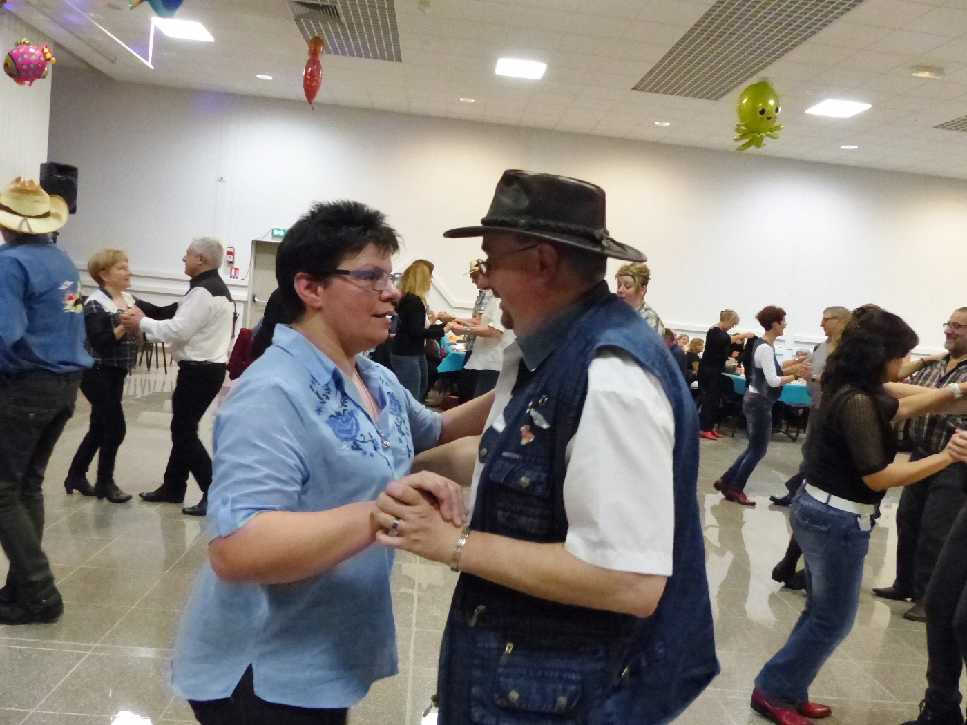 P1060889 (1400x1050)