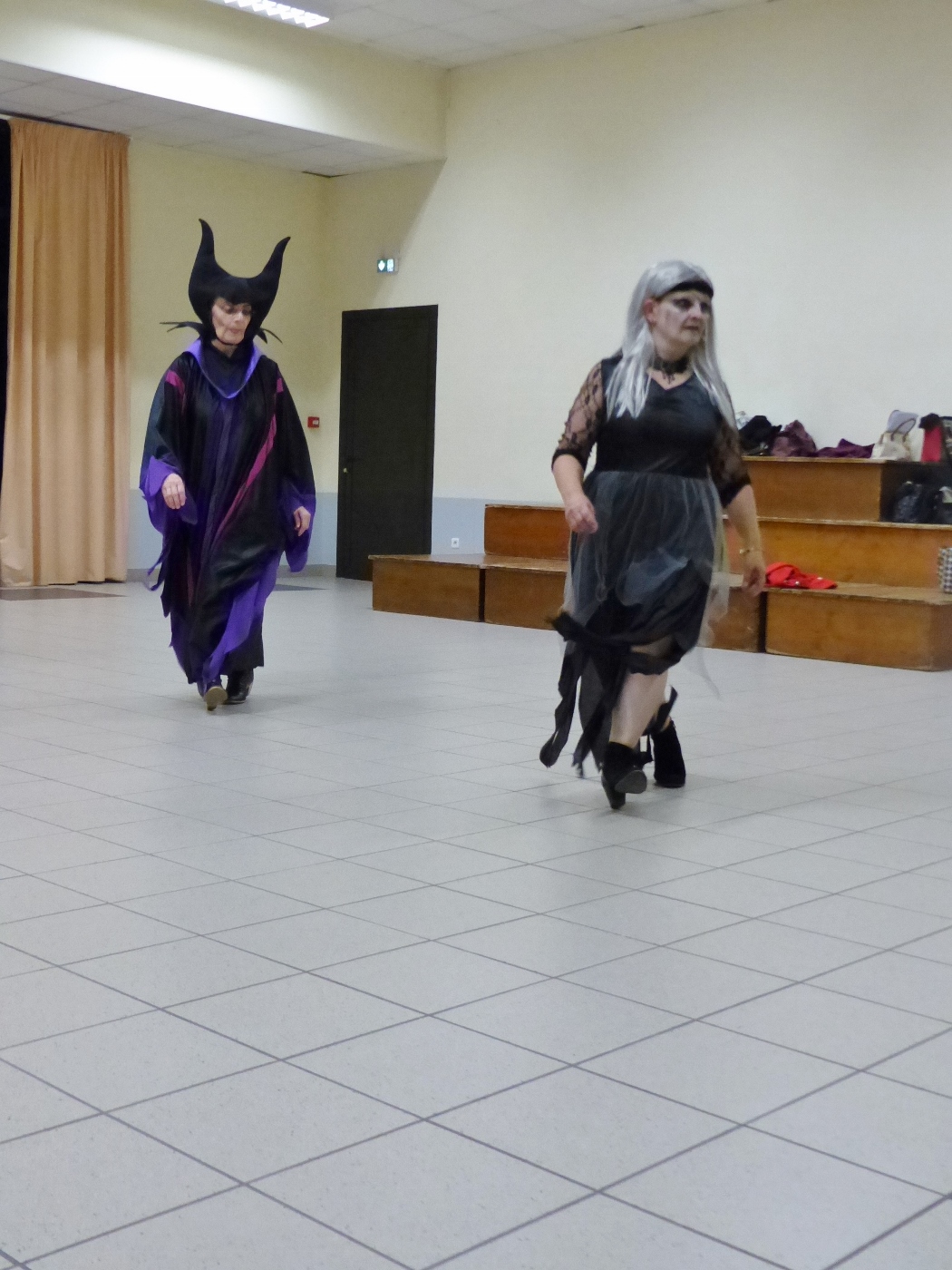 P1070997 (1050x1400)