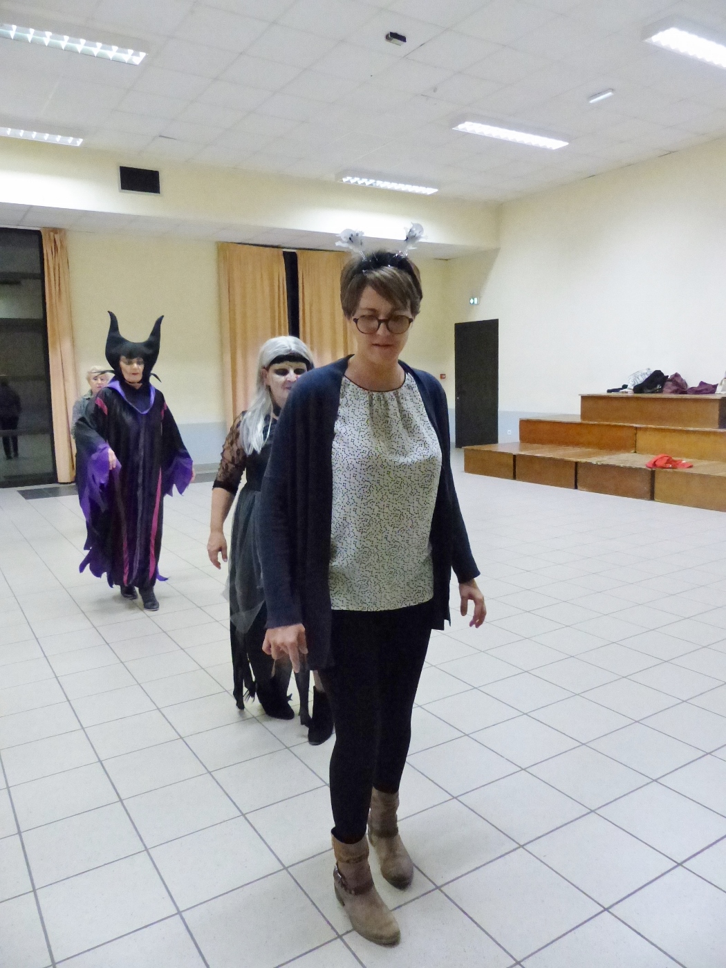 P1080007 (1050x1400)