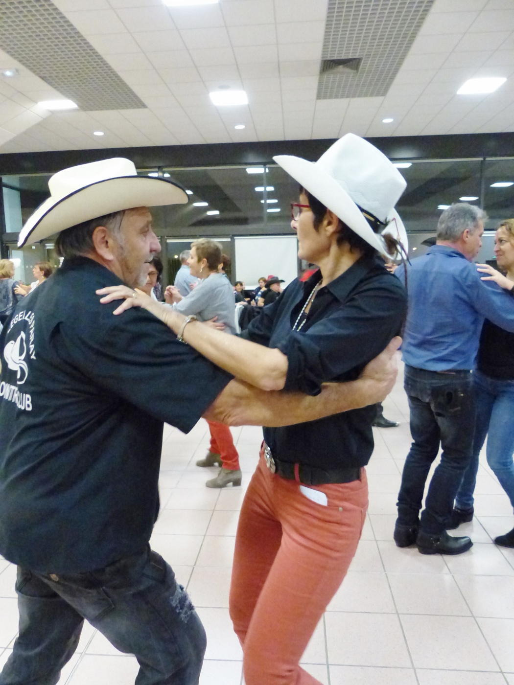 P1080440 (1050x1400)