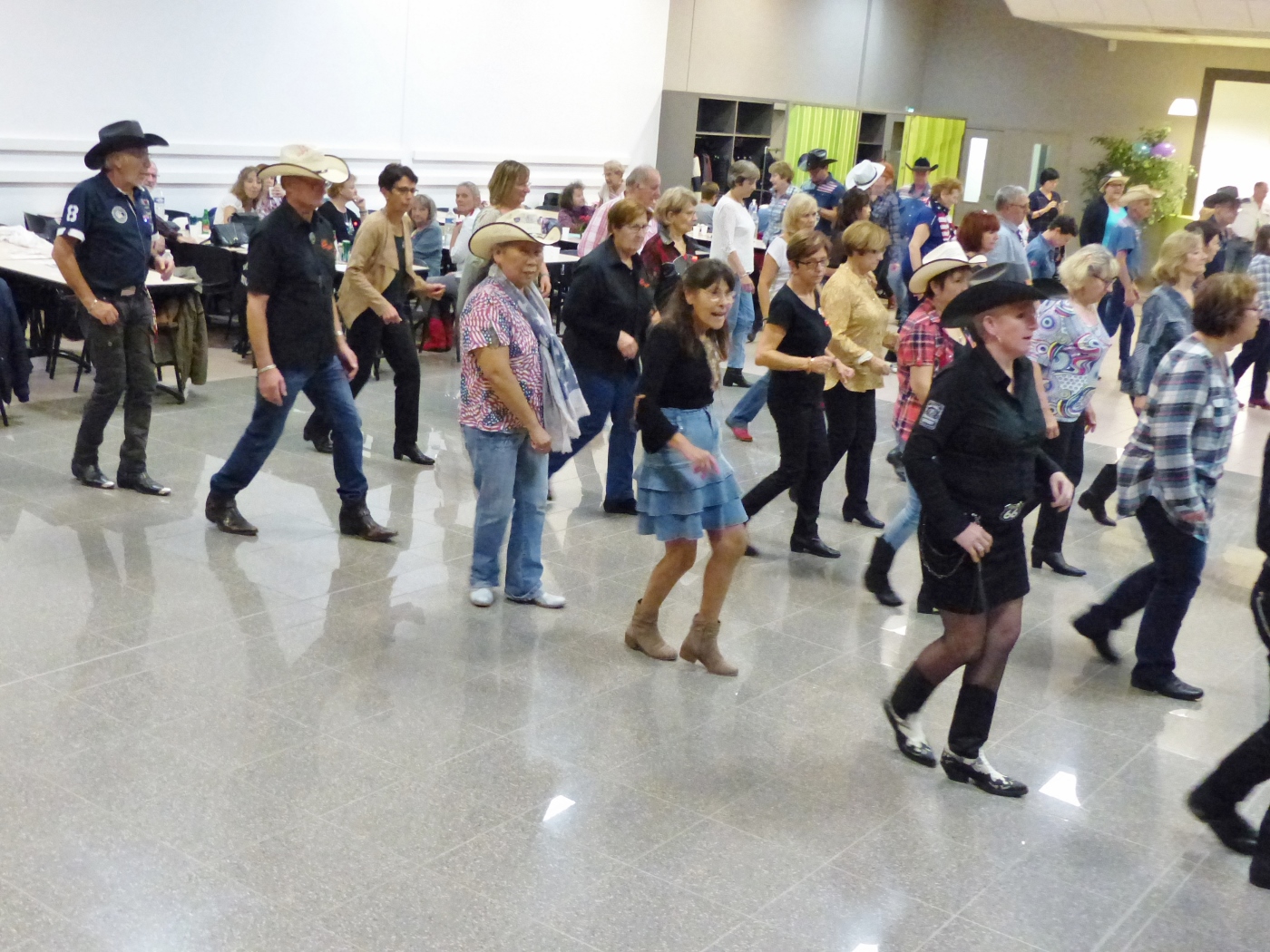 P1080525 (1400x1050)