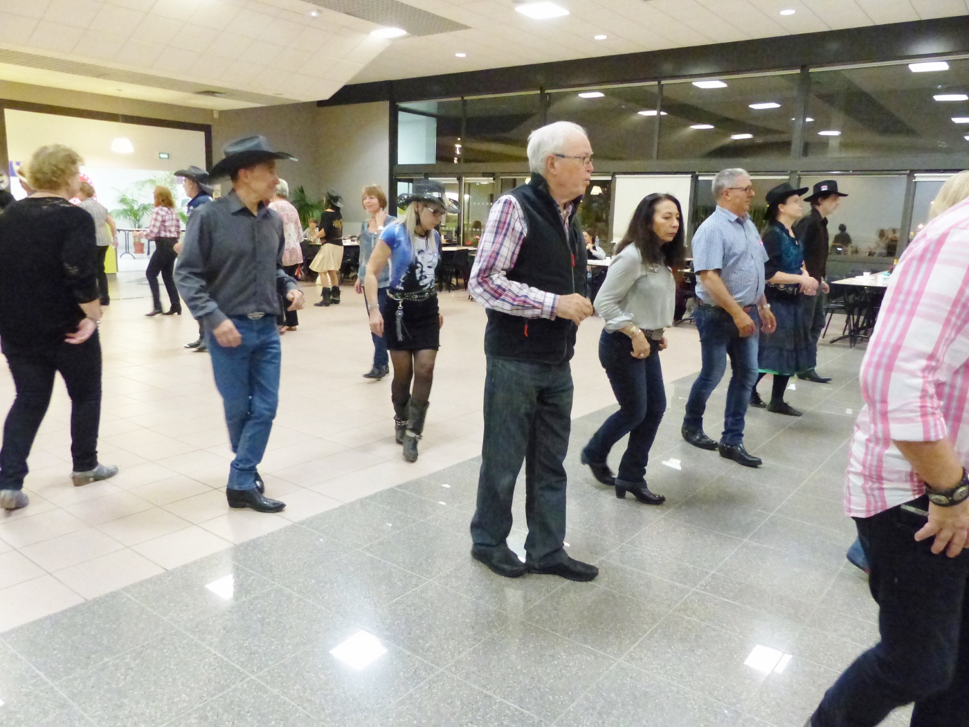 P1080595 (1400x1050)