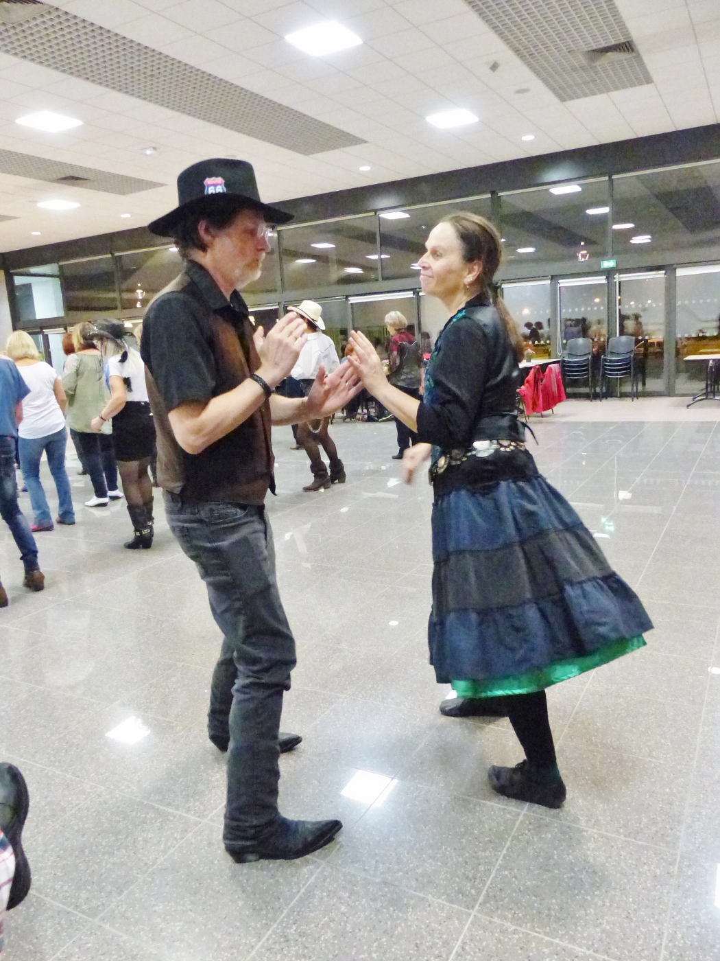 P1080638 (1050x1400)