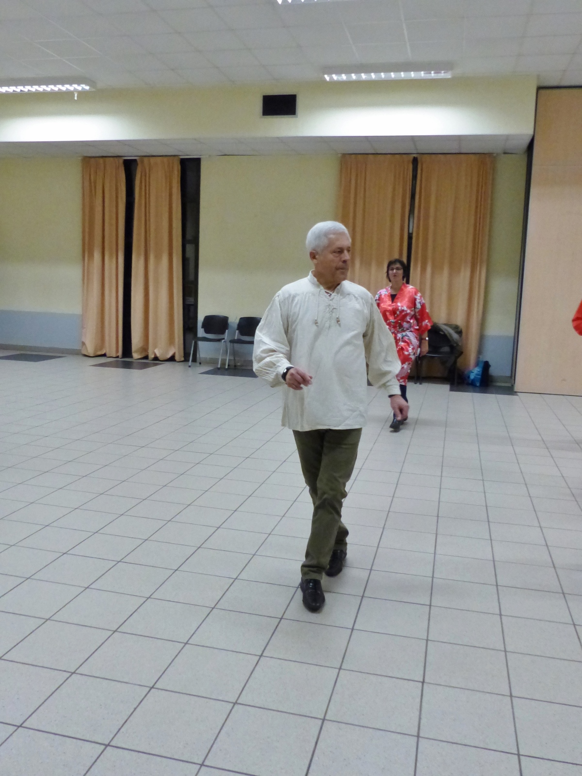 P1100588 (1200x1600)