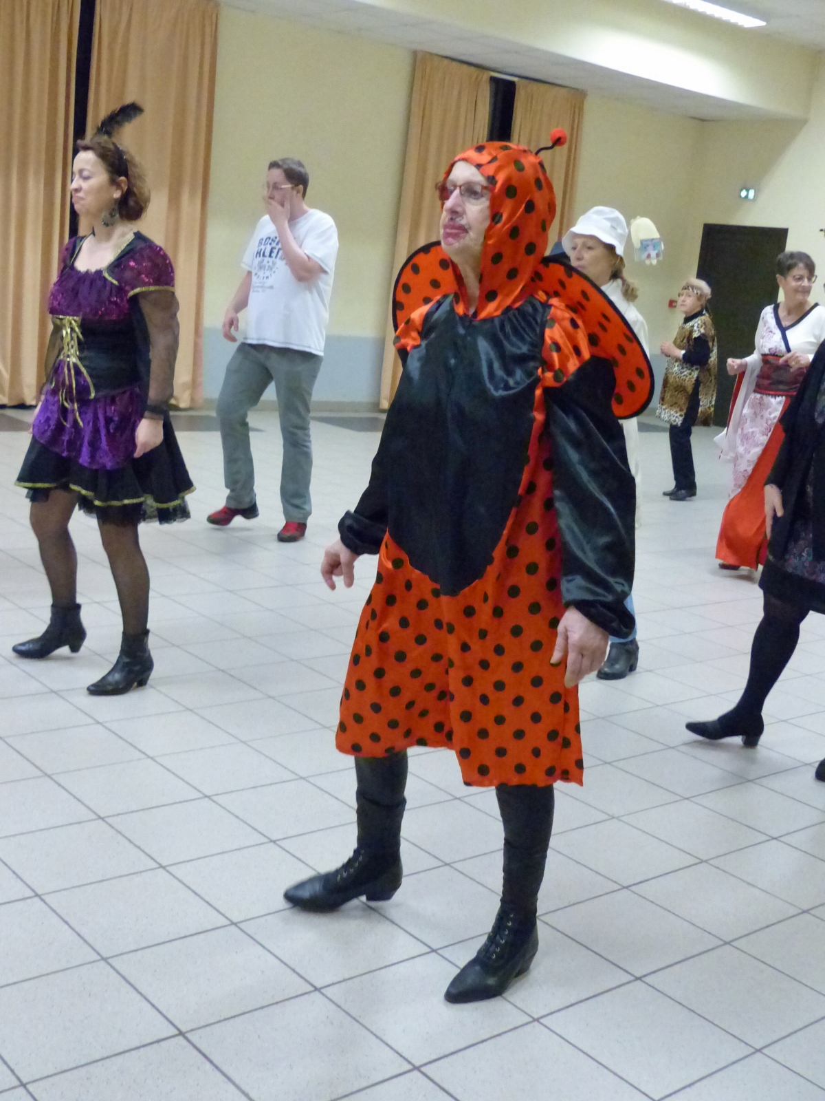 P1100593 (1200x1600)