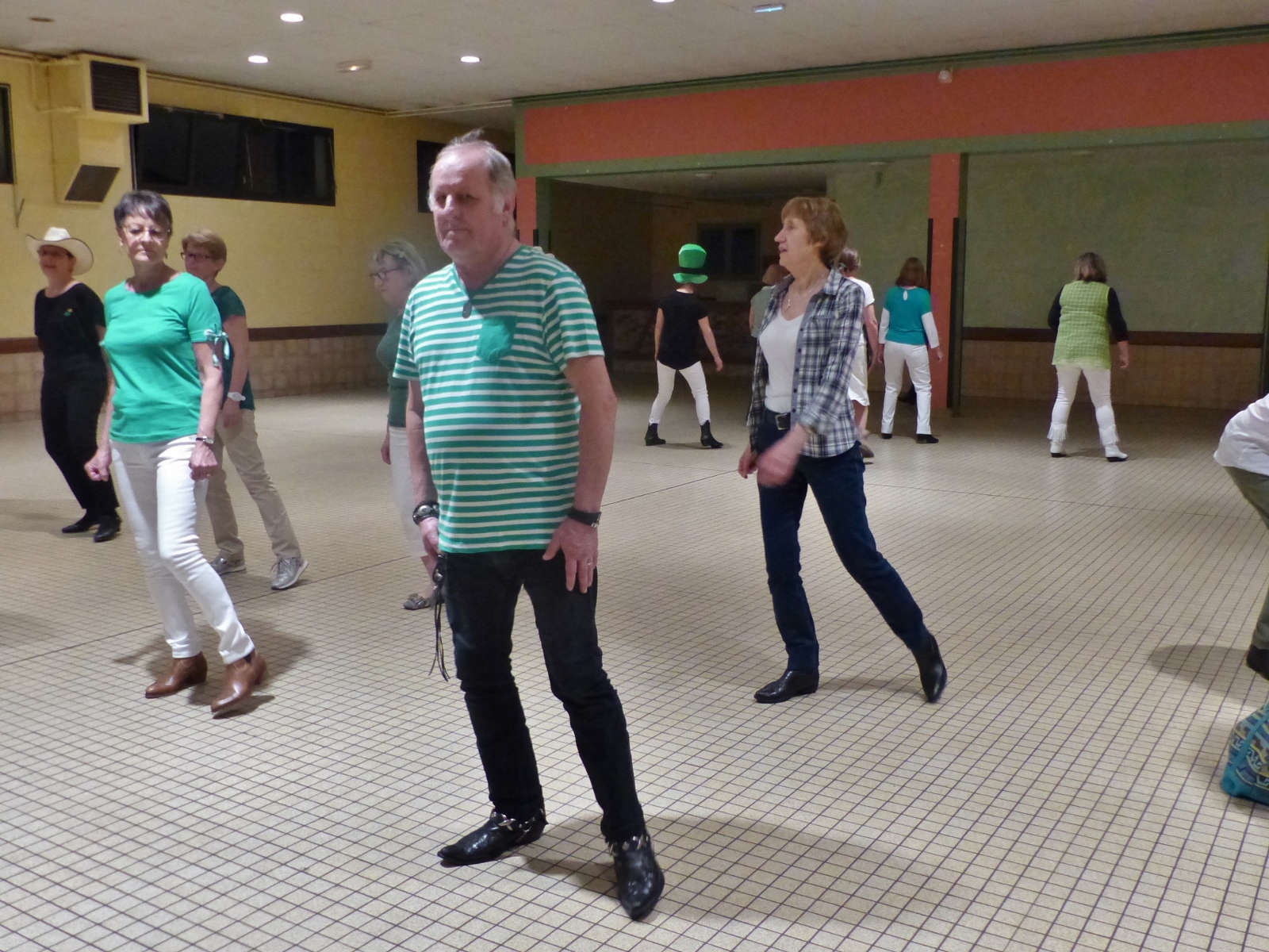 P1100935 (1600x1200)