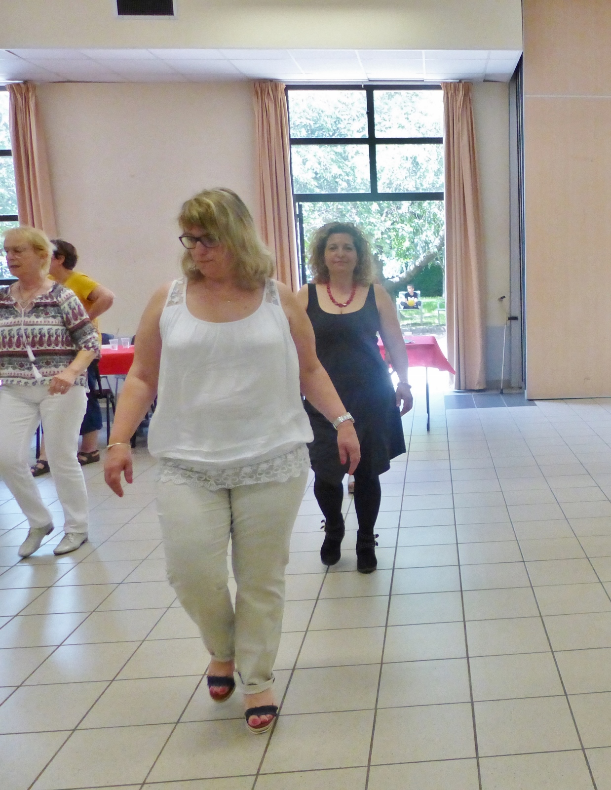 P1110099 (1238x1600)