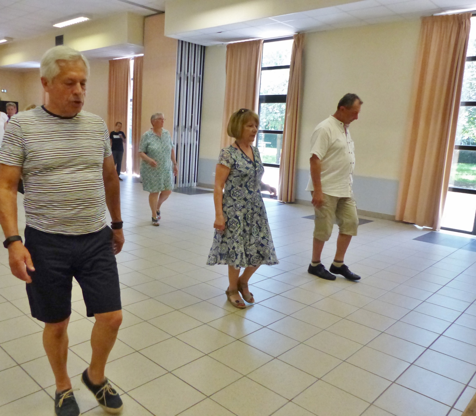 P1110194 (1600x1397)